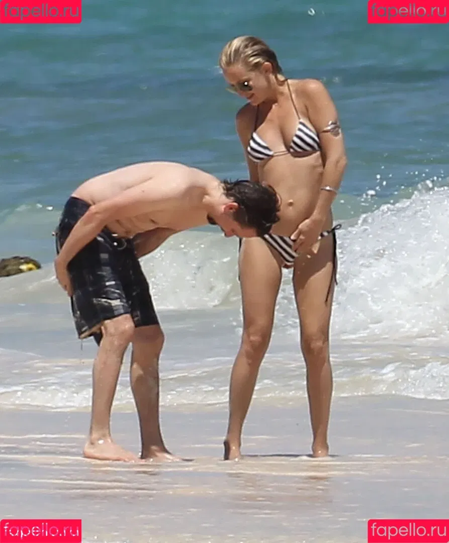 Kate Hudson / katehudson Onlyfans Photo Gallery 