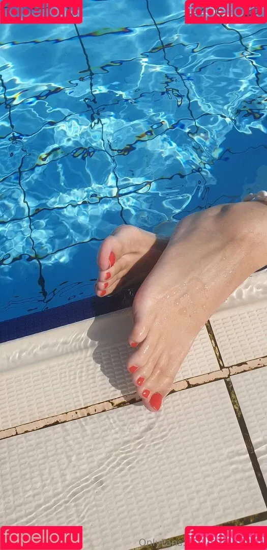 feet.marina Onlyfans Photo Gallery 