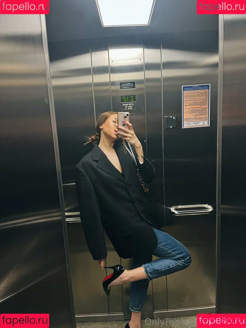 xxxoli Onlyfans Photo Gallery 