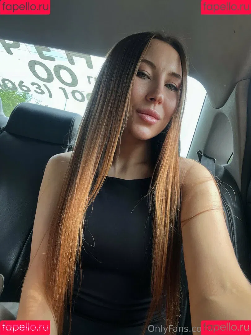 xxxoli Onlyfans Photo Gallery 