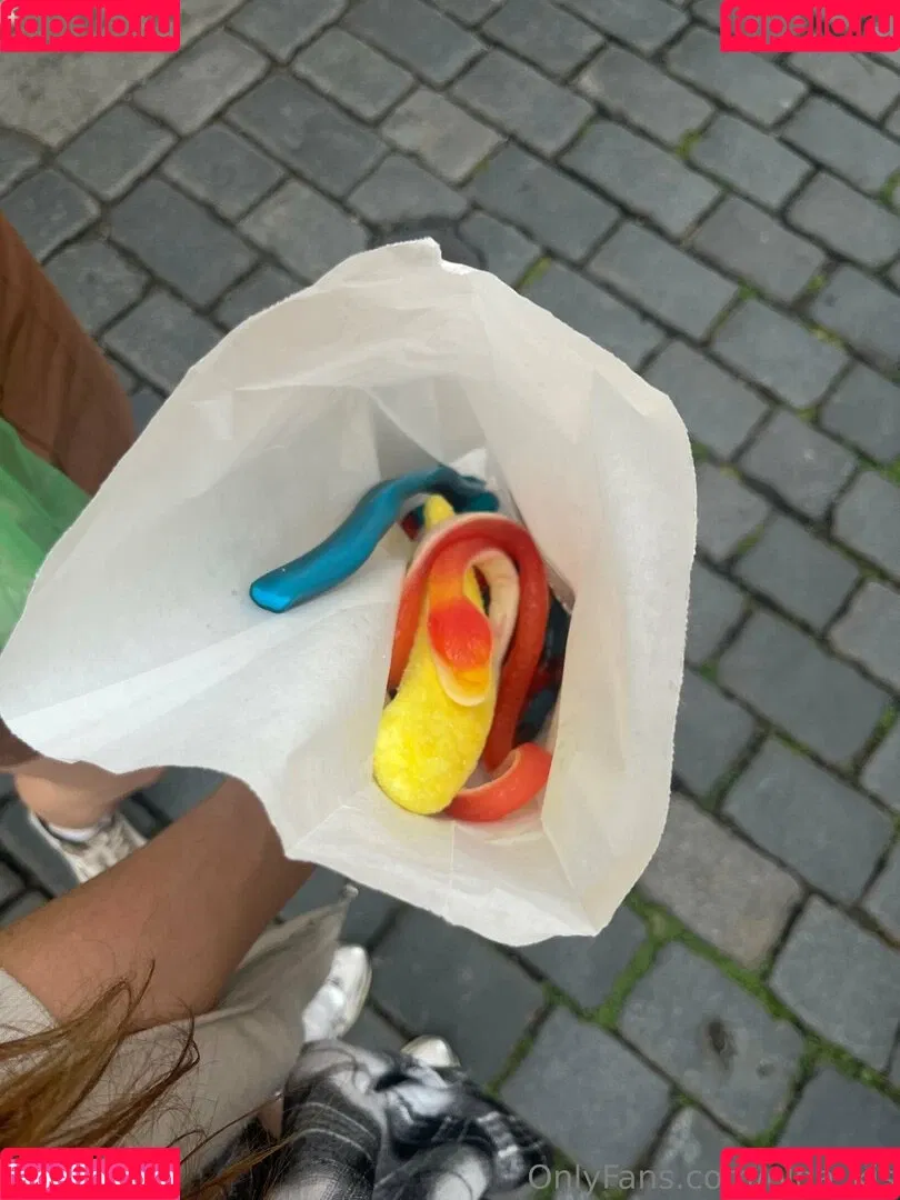 xxxoli Onlyfans Photo Gallery 