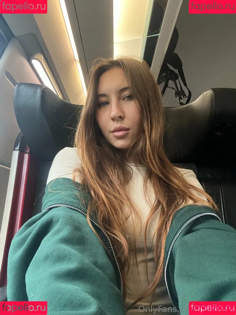 xxxoli Onlyfans Photo Gallery 