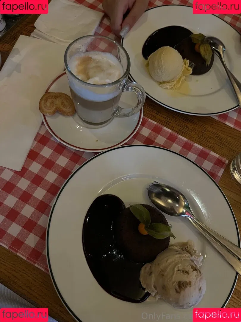 xxxoli Onlyfans Photo Gallery 