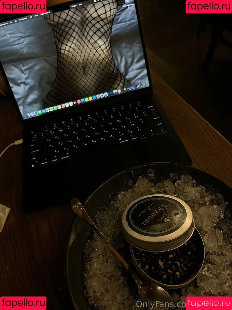 xxxoli Onlyfans Photo Gallery 