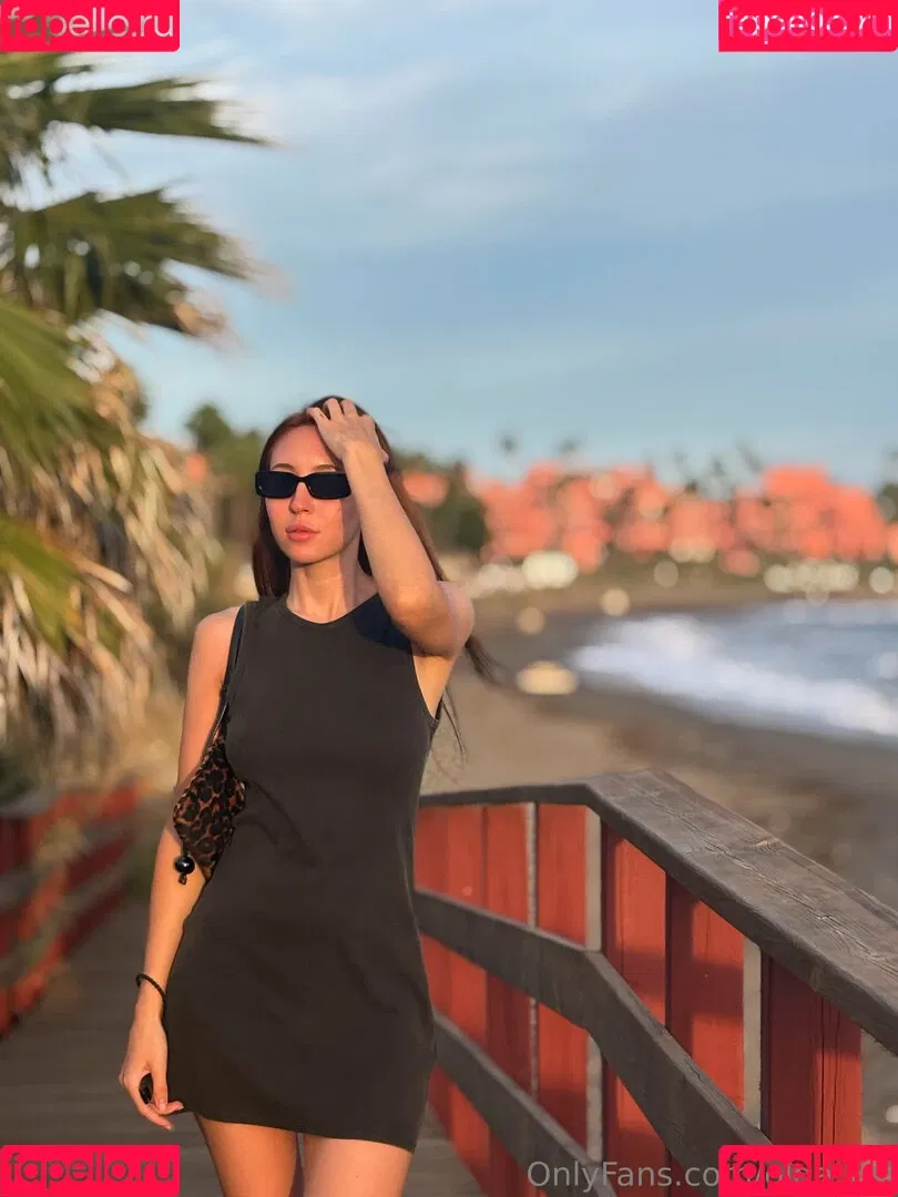 xxxoli Onlyfans Photo Gallery 