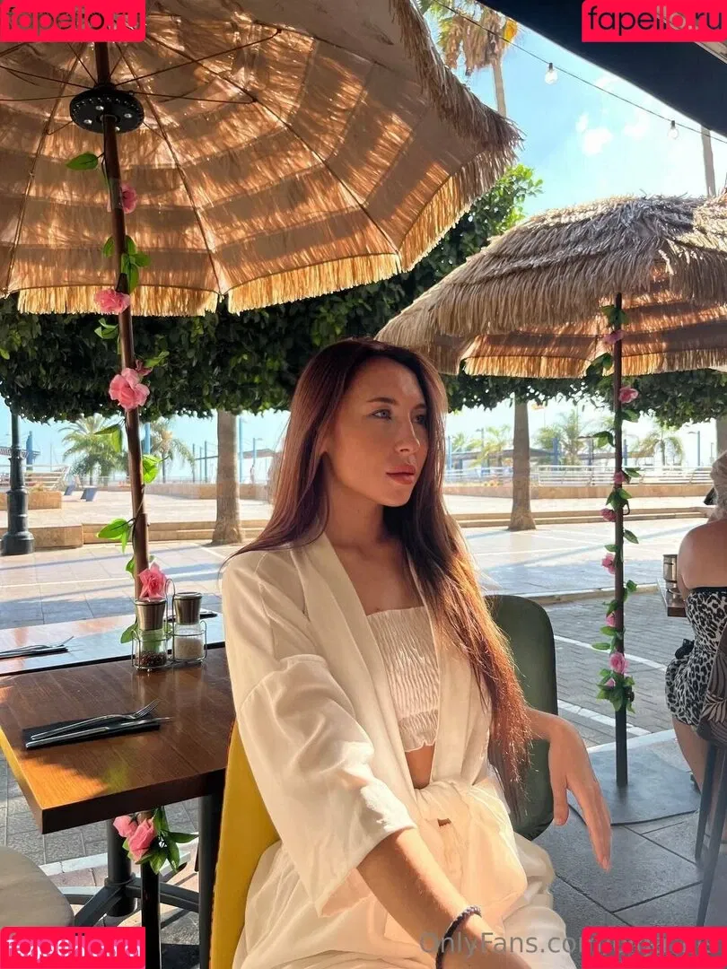 xxxoli Onlyfans Photo Gallery 