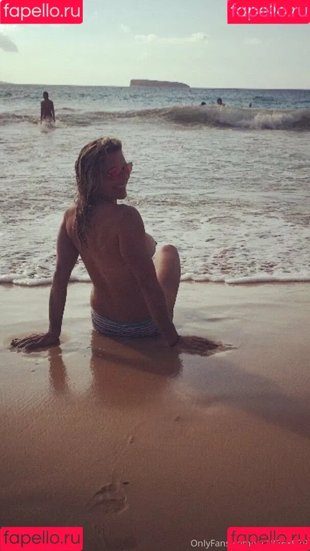 lway1831 / u118668979 Onlyfans Photo Gallery 