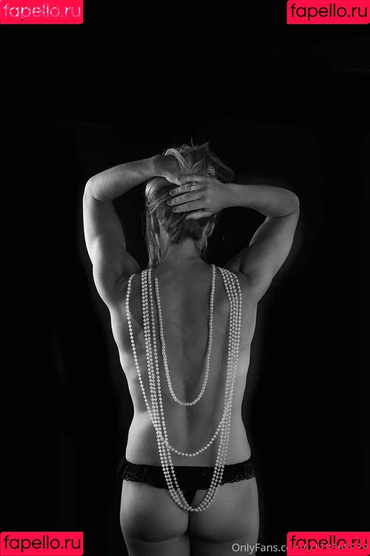 lway1831 / u118668979 Onlyfans Photo Gallery 