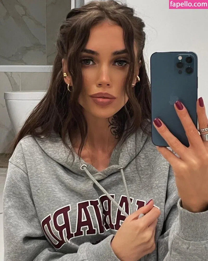 Nessa Orlova Onlyfans Photo Gallery 