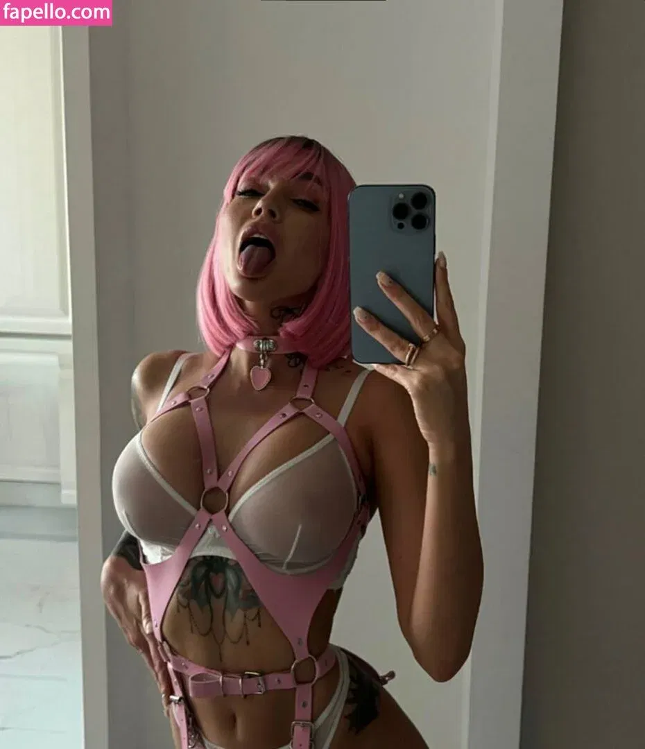 Nessa Orlova Onlyfans Photo Gallery 