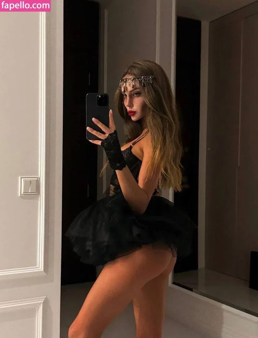 Nessa Orlova Onlyfans Photo Gallery 