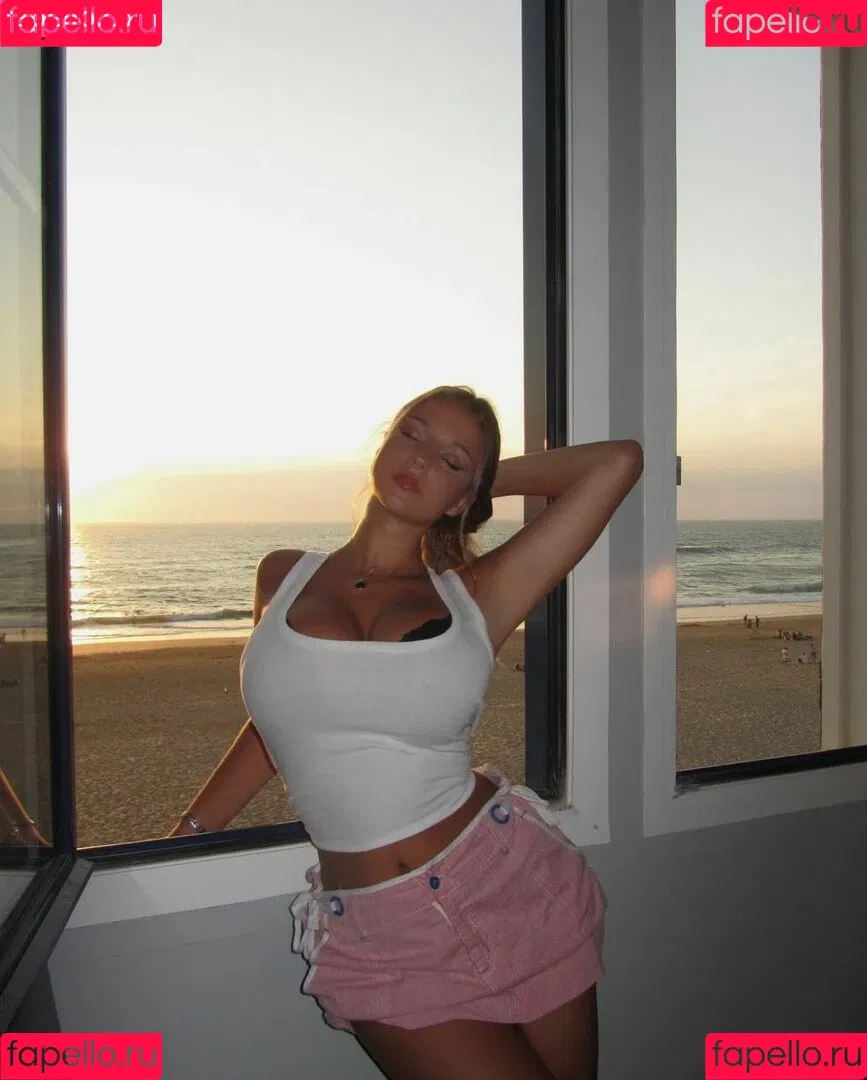 ellie_ann / elly / elly.ann / ellyy.ann Onlyfans Photo Gallery 