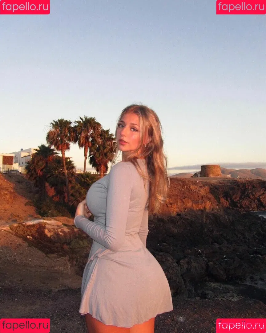 ellie_ann / elly / elly.ann / ellyy.ann Onlyfans Photo Gallery 