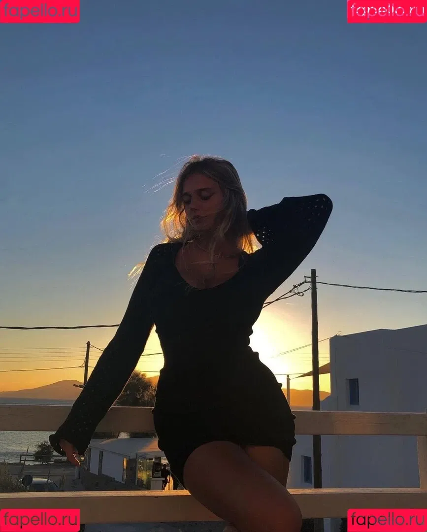 ellie_ann / elly / elly.ann / ellyy.ann Onlyfans Photo Gallery 