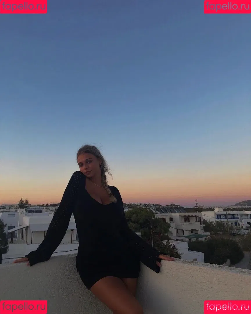 ellie_ann / elly / elly.ann / ellyy.ann Onlyfans Photo Gallery 