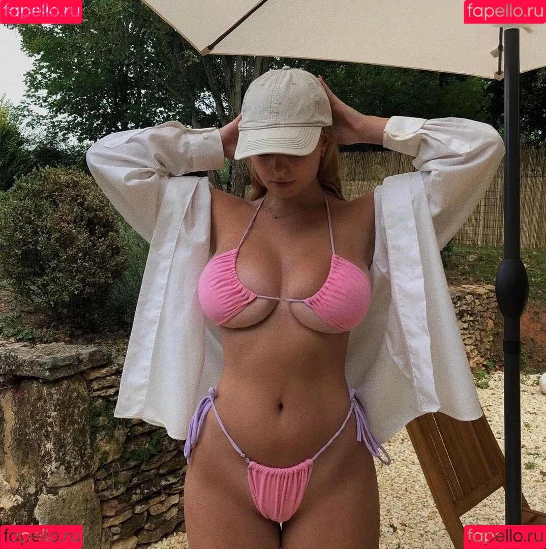 ellie_ann / elly / elly.ann / ellyy.ann Onlyfans Photo Gallery 