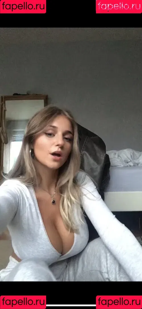 ellie_ann / elly / elly.ann / ellyy.ann Onlyfans Photo Gallery 