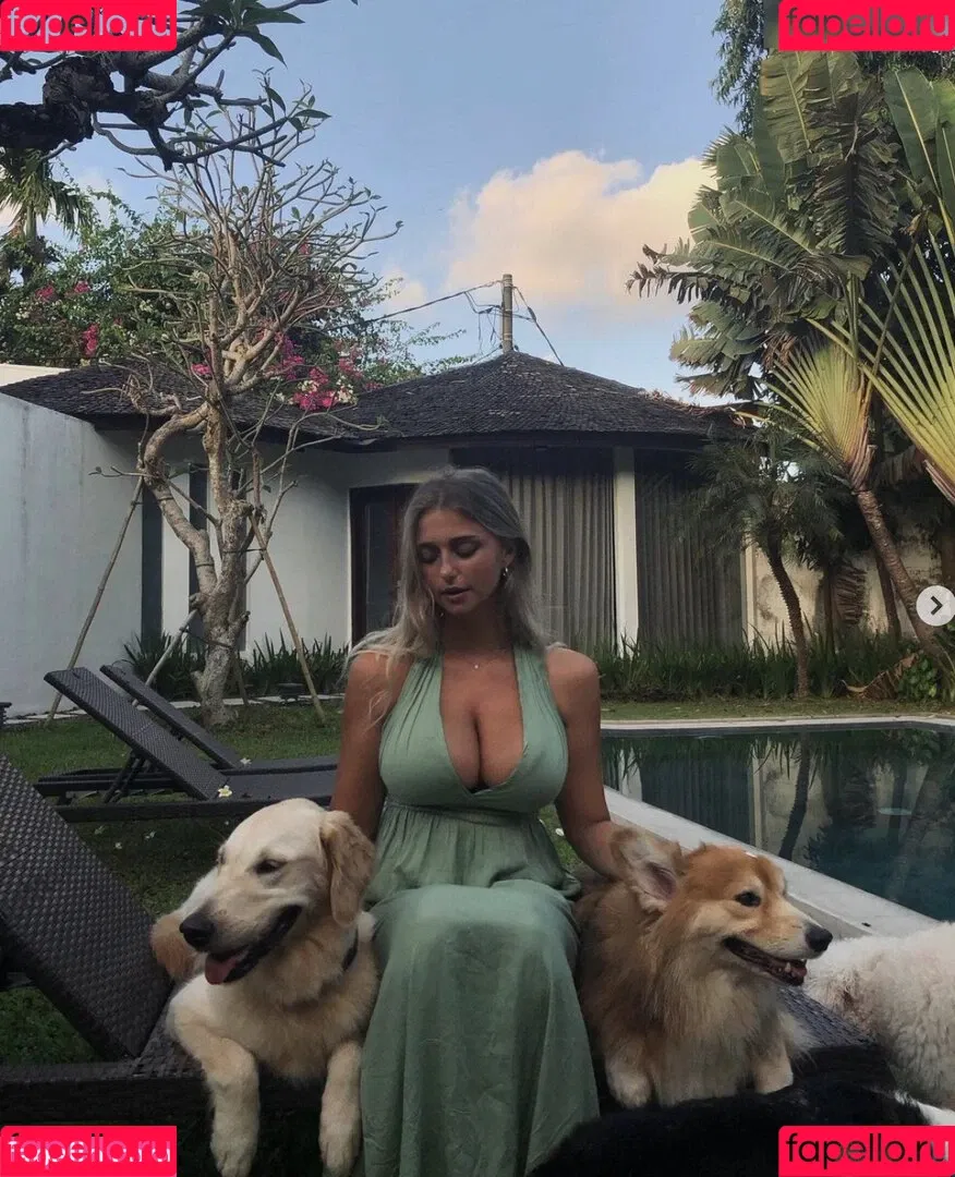 ellie_ann / elly / elly.ann / ellyy.ann Onlyfans Photo Gallery 