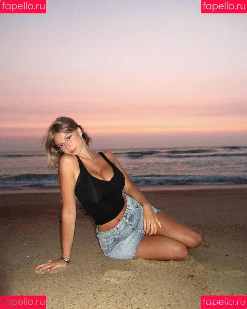 ellie_ann / elly / elly.ann / ellyy.ann Onlyfans Photo Gallery 