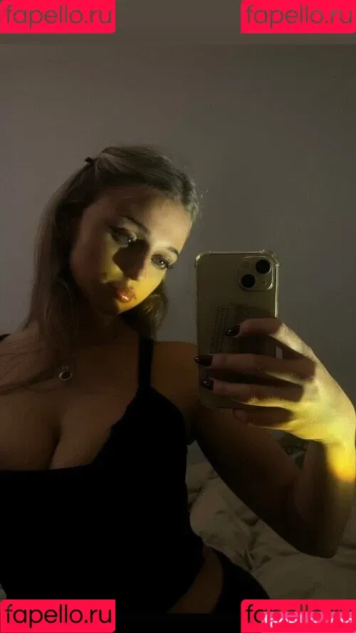 ellie_ann / elly / elly.ann / ellyy.ann Onlyfans Photo Gallery 