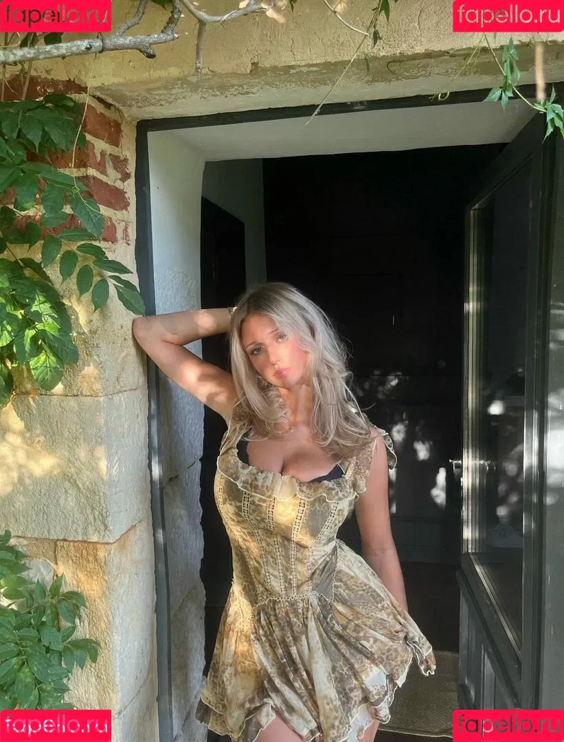 ellie_ann / elly / elly.ann / ellyy.ann Onlyfans Photo Gallery 