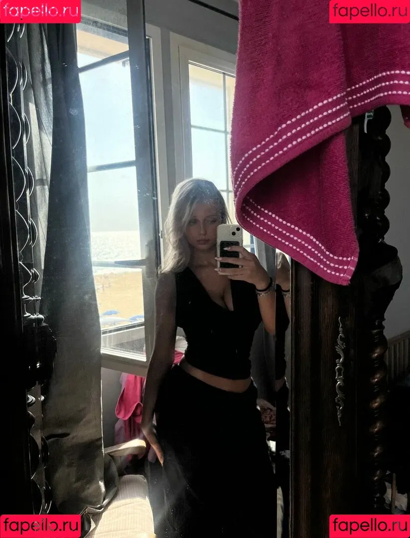 ellie_ann / elly / elly.ann / ellyy.ann Onlyfans Photo Gallery 