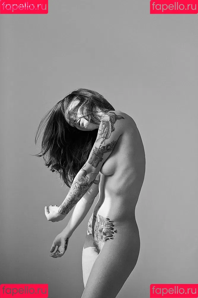 Hattie Watson / eittahton Onlyfans Photo Gallery 