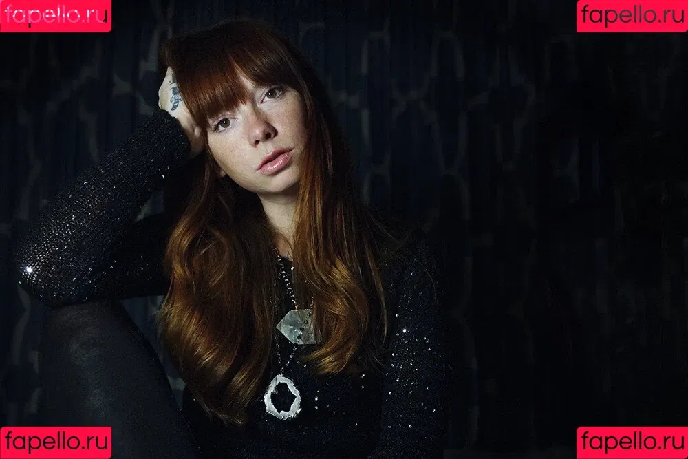 Hattie Watson / eittahton Onlyfans Photo Gallery 