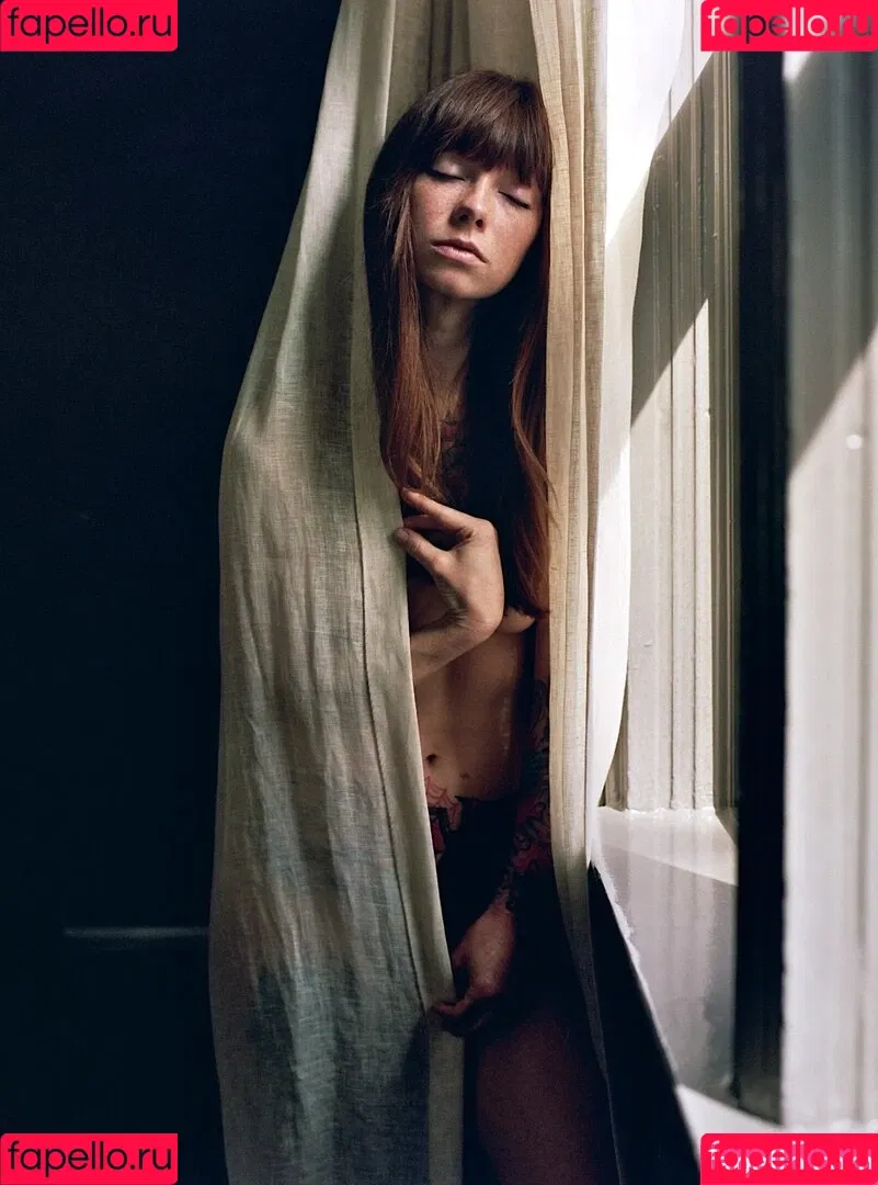 Hattie Watson / eittahton Onlyfans Photo Gallery 