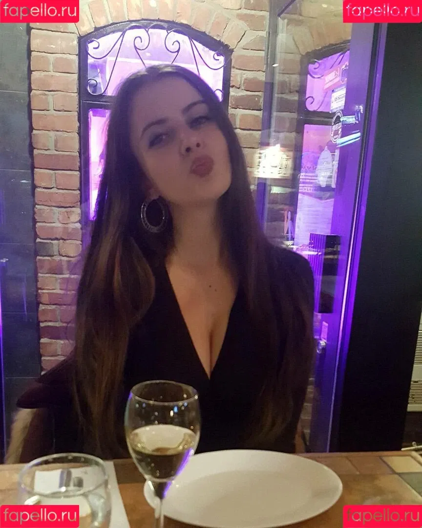 Victoria Boiadgieva / victoria / victoriabdg Onlyfans Photo Gallery 