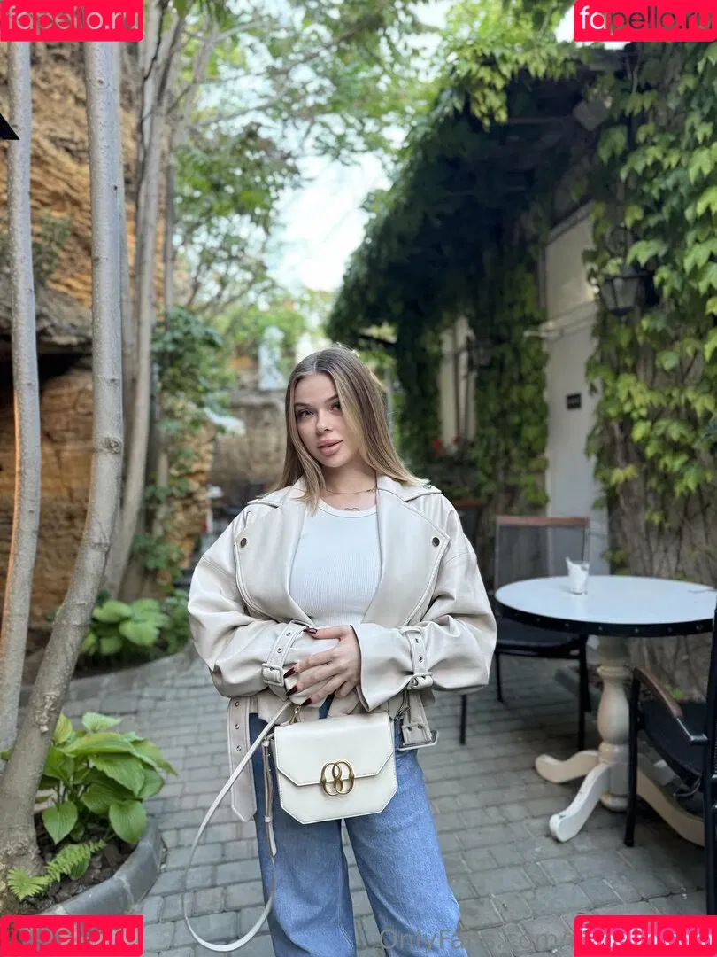 mi_mia_hart / mimirosahart Onlyfans Photo Gallery 