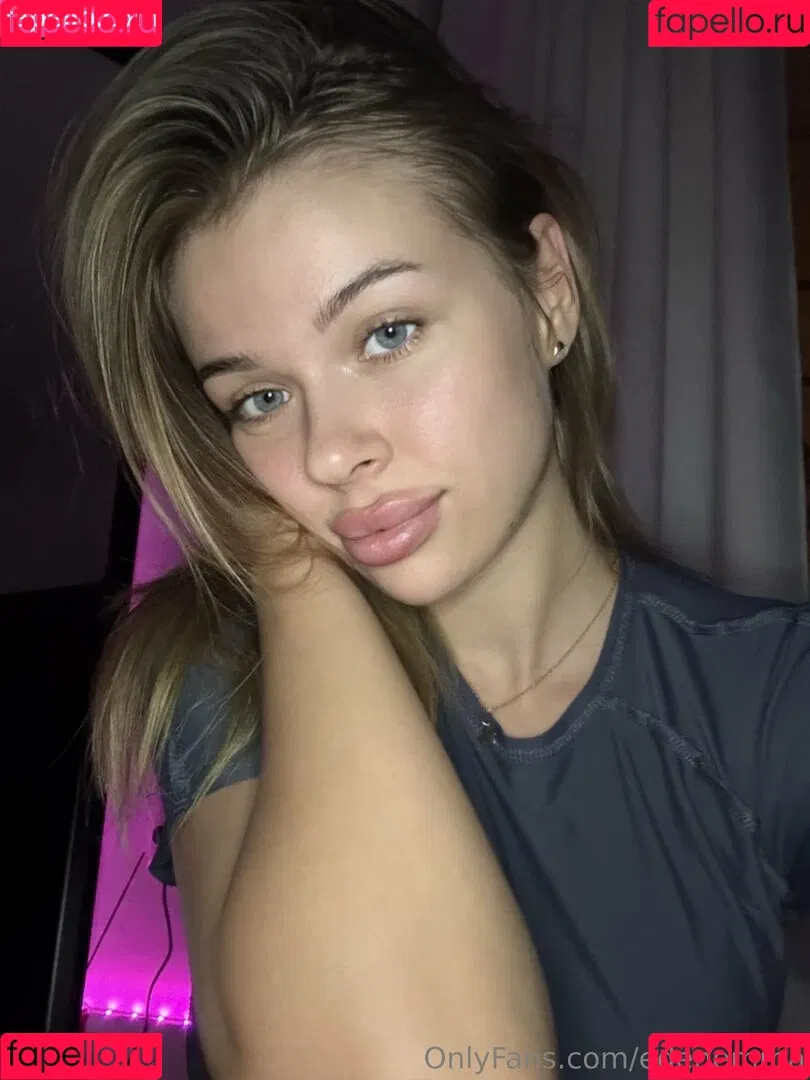 mi_mia_hart / mimirosahart Onlyfans Photo Gallery 