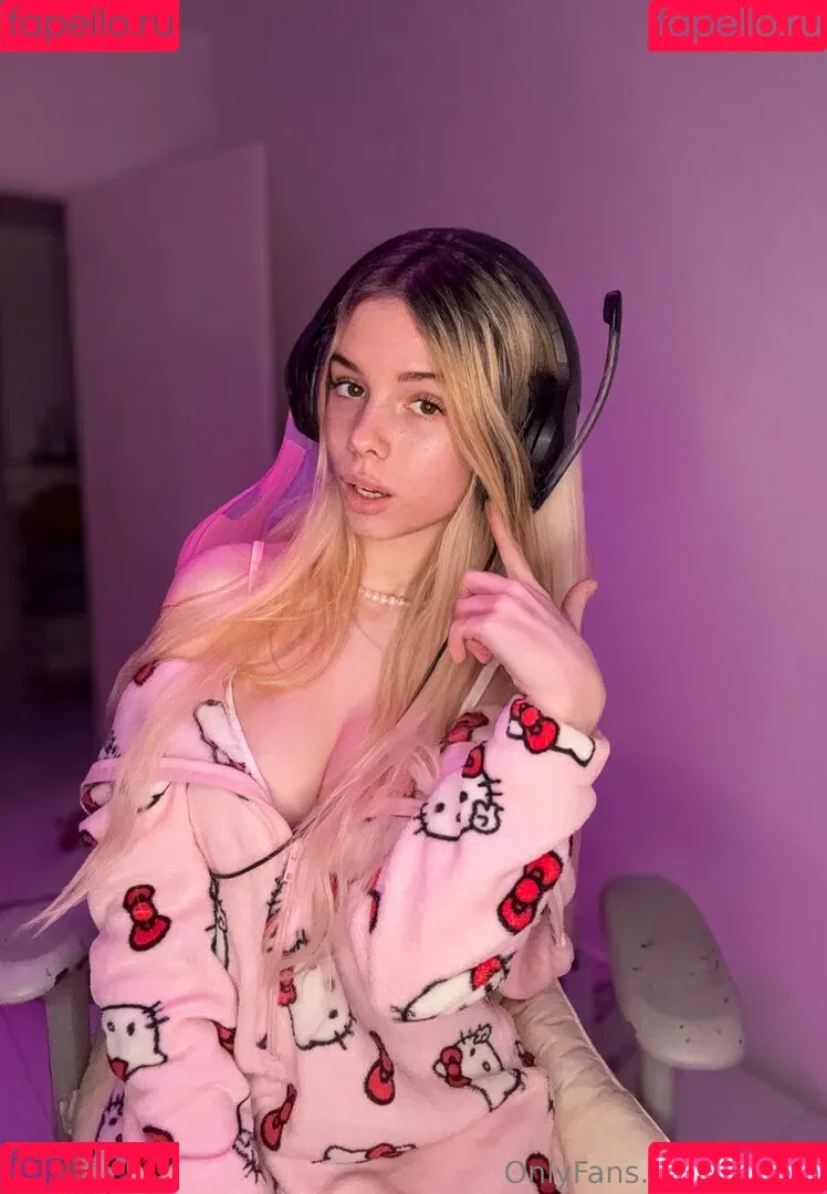 Broken656 / lilnatt / miiaa02 / natt3.00 Onlyfans Photo Gallery 