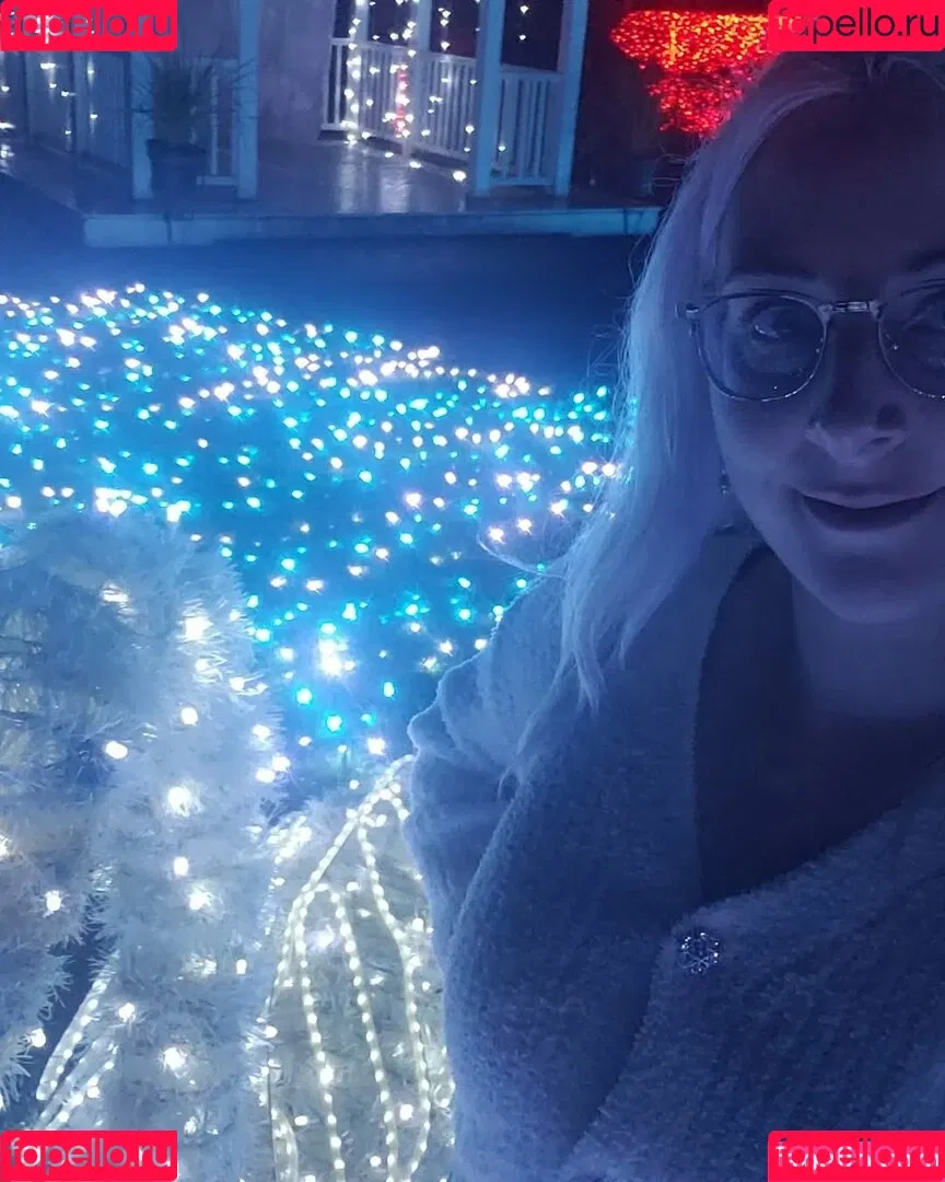 SaharaThe Deep / Saharaofthedeep / https: Onlyfans Photo Gallery 