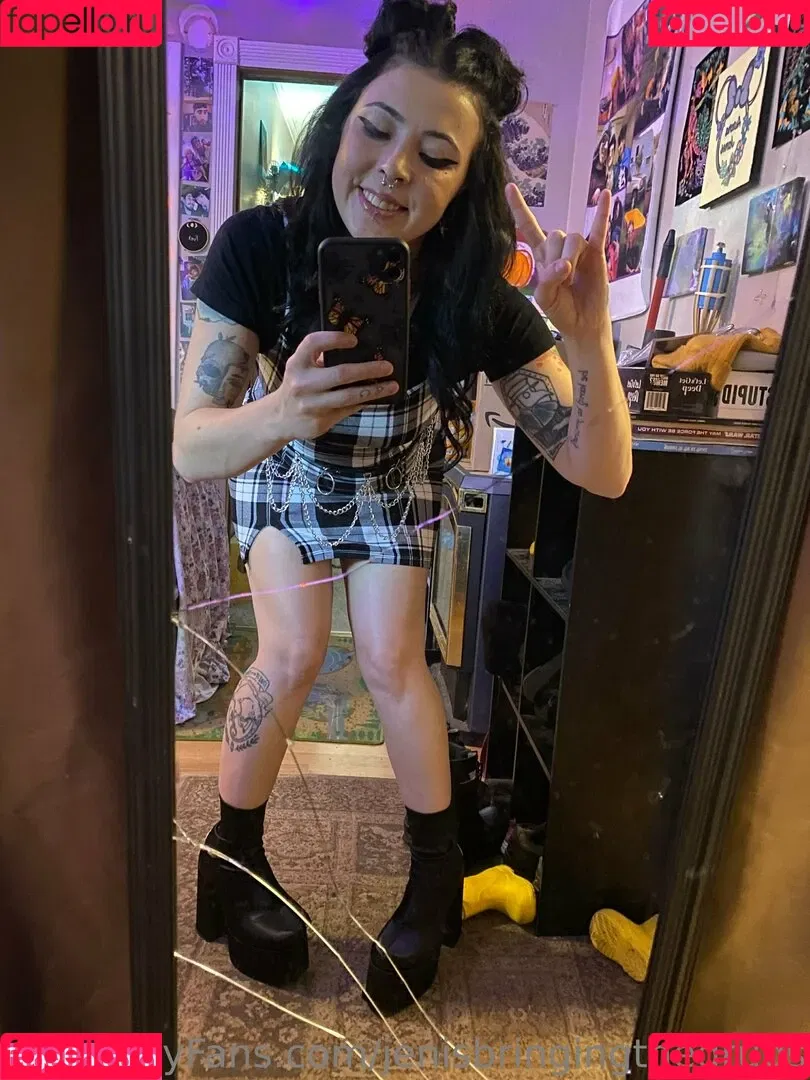 jenisbringingthedrugs / whitetrash_heart_throb Onlyfans Photo Gallery 