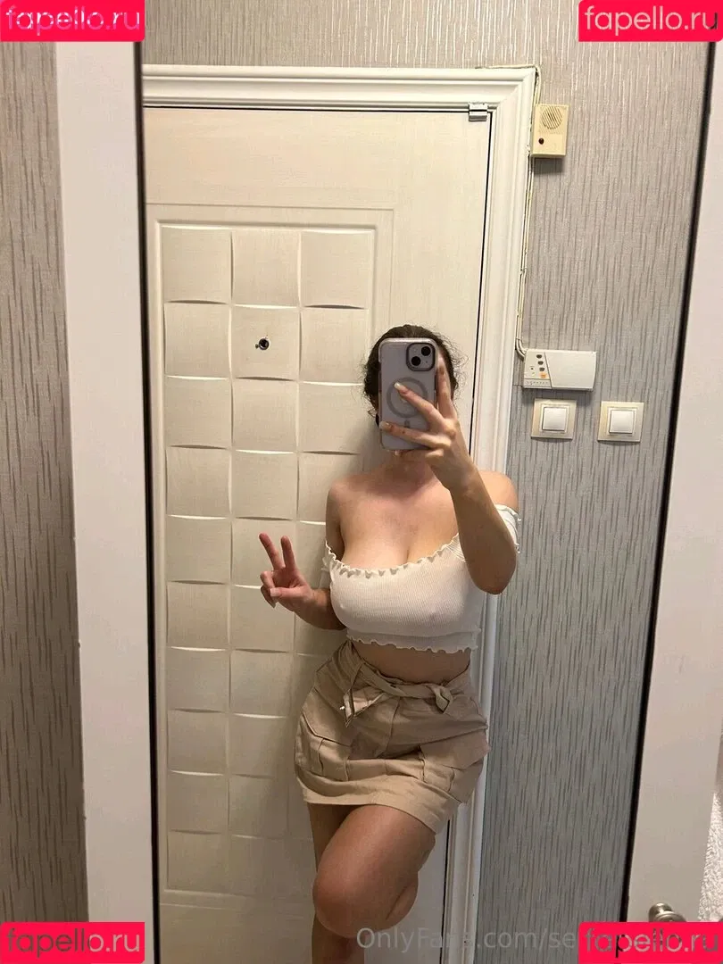 Secret Sienna / secretsienna / secretsienna1 / siennassecret Onlyfans Photo Gallery 