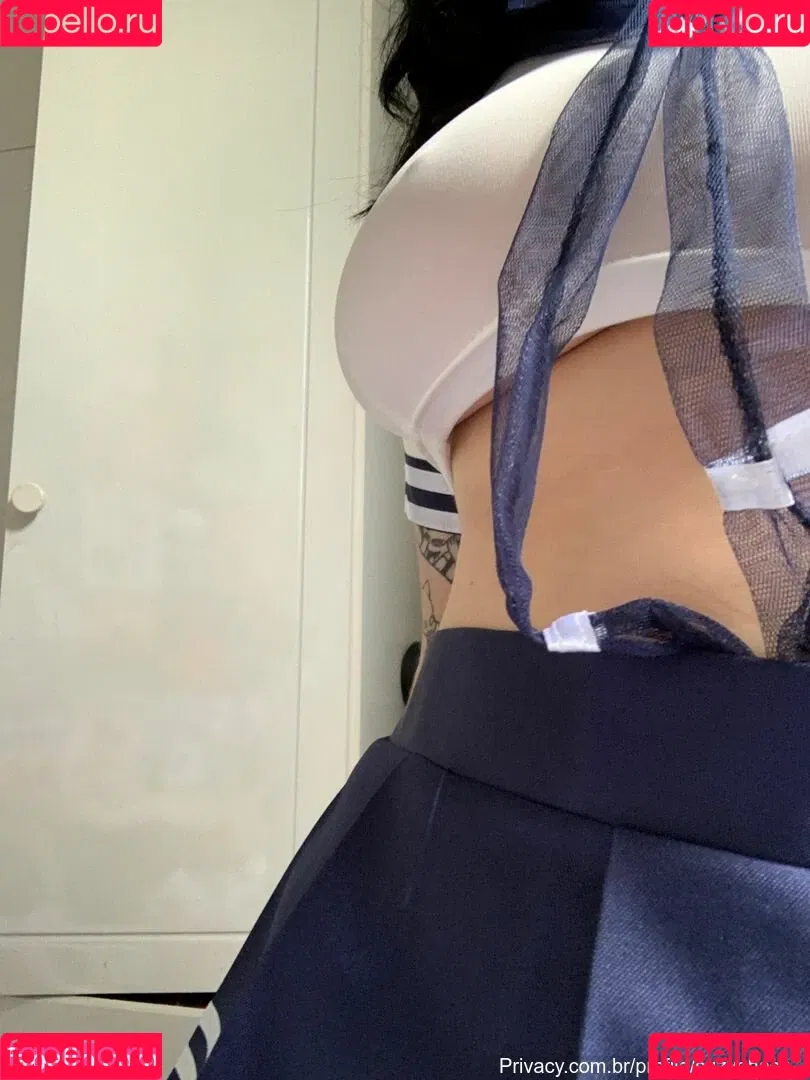 1myourproblem / imjustyourproblemx / notyourproblemlol / suzynha / yrfckingproblem Onlyfans Photo Gallery 