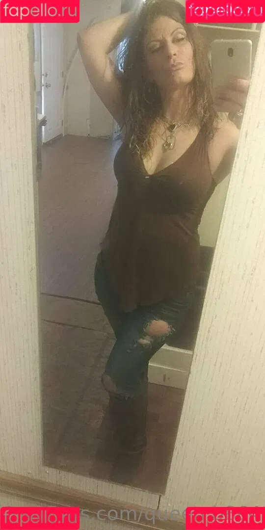 queen.b864 / thequeenshats Onlyfans Photo Gallery 