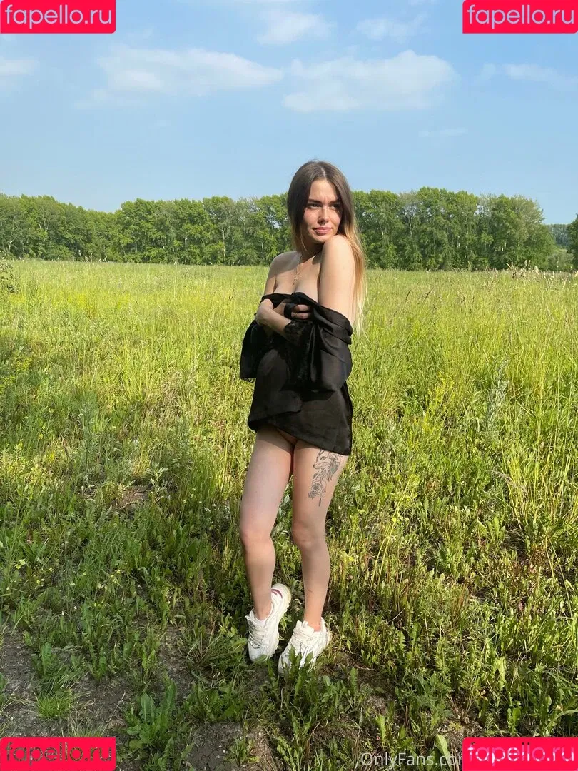 lizakoshy / lovelygirlliza Onlyfans Photo Gallery 