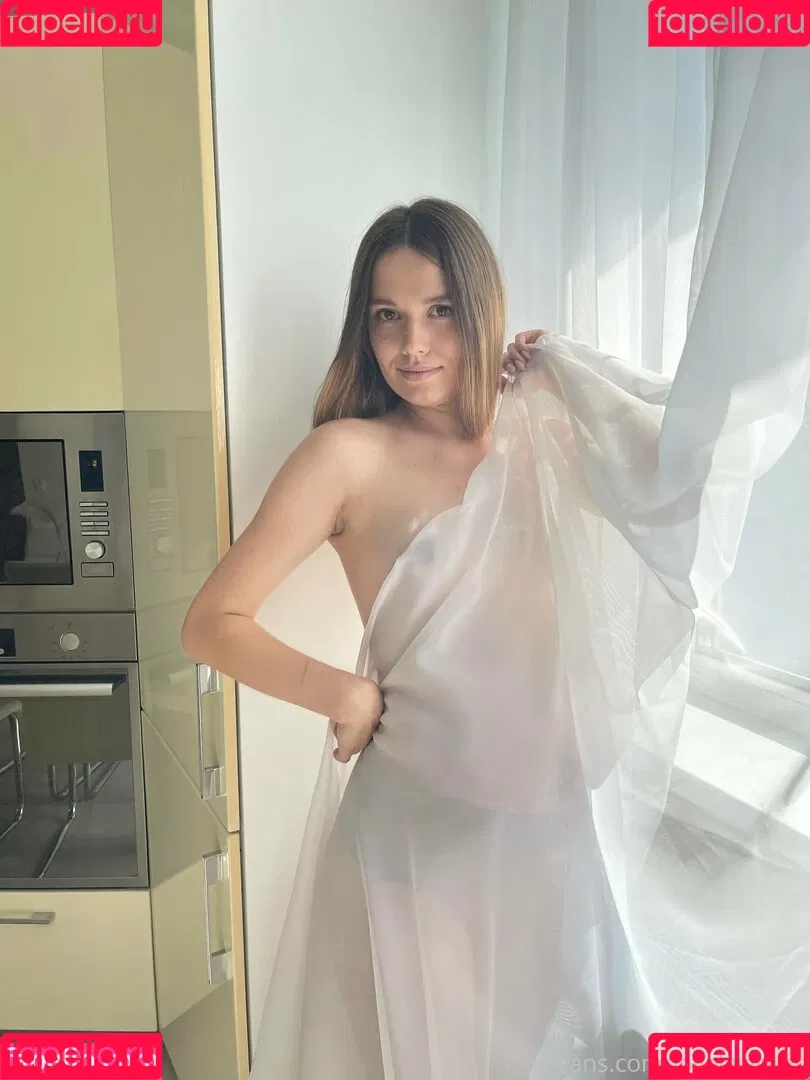 lizakoshy / lovelygirlliza Onlyfans Photo Gallery 