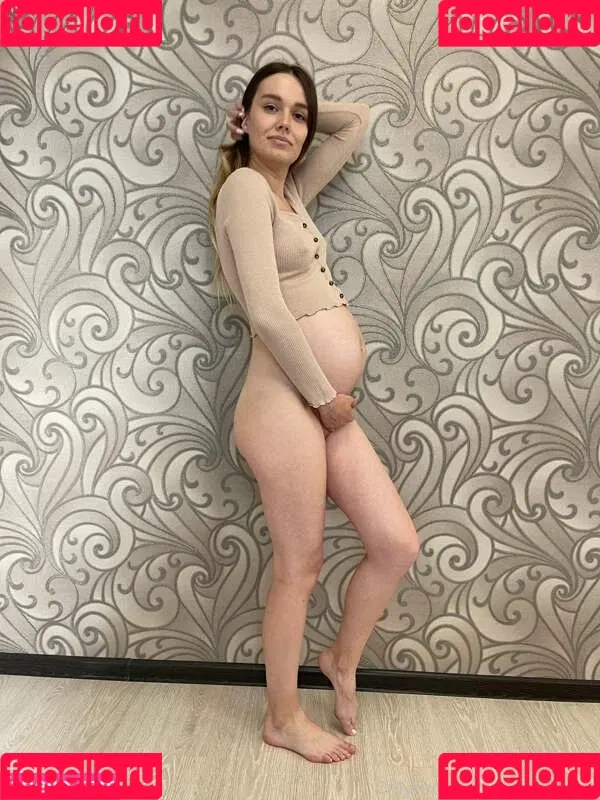 lizakoshy / lovelygirlliza Onlyfans Photo Gallery 