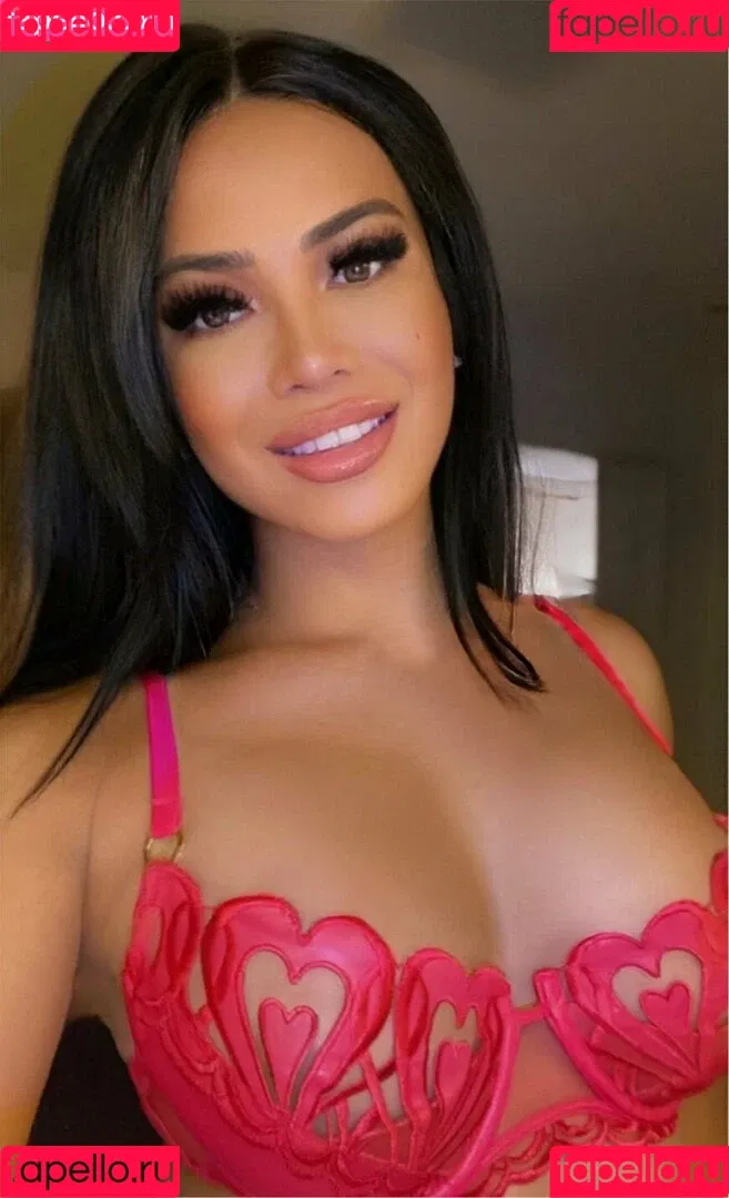 bubblebuttbootyxx / bubblebuttcindy Onlyfans Photo Gallery 