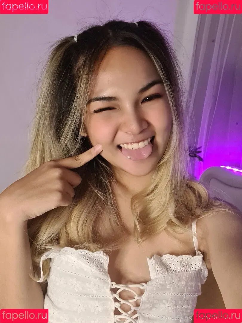 ddlovato / demifree Onlyfans Photo Gallery 