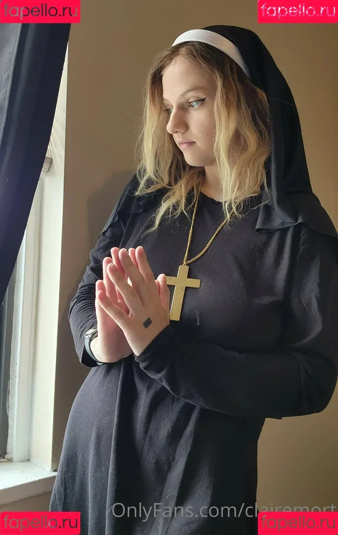 clairemort / clairemortartist Onlyfans Photo Gallery 