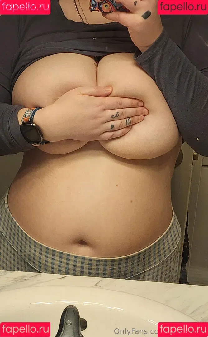 clairemort / clairemortartist Onlyfans Photo Gallery 