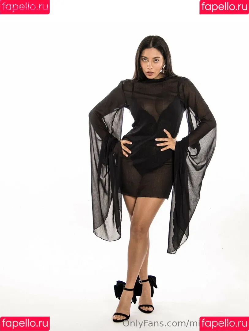 milly_elisson / milly_ellison07 Onlyfans Photo Gallery 