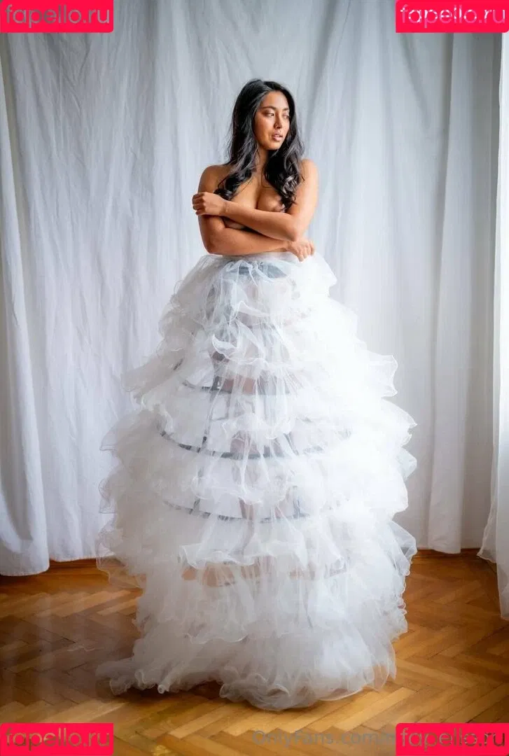 milly_elisson / milly_ellison07 Onlyfans Photo Gallery 