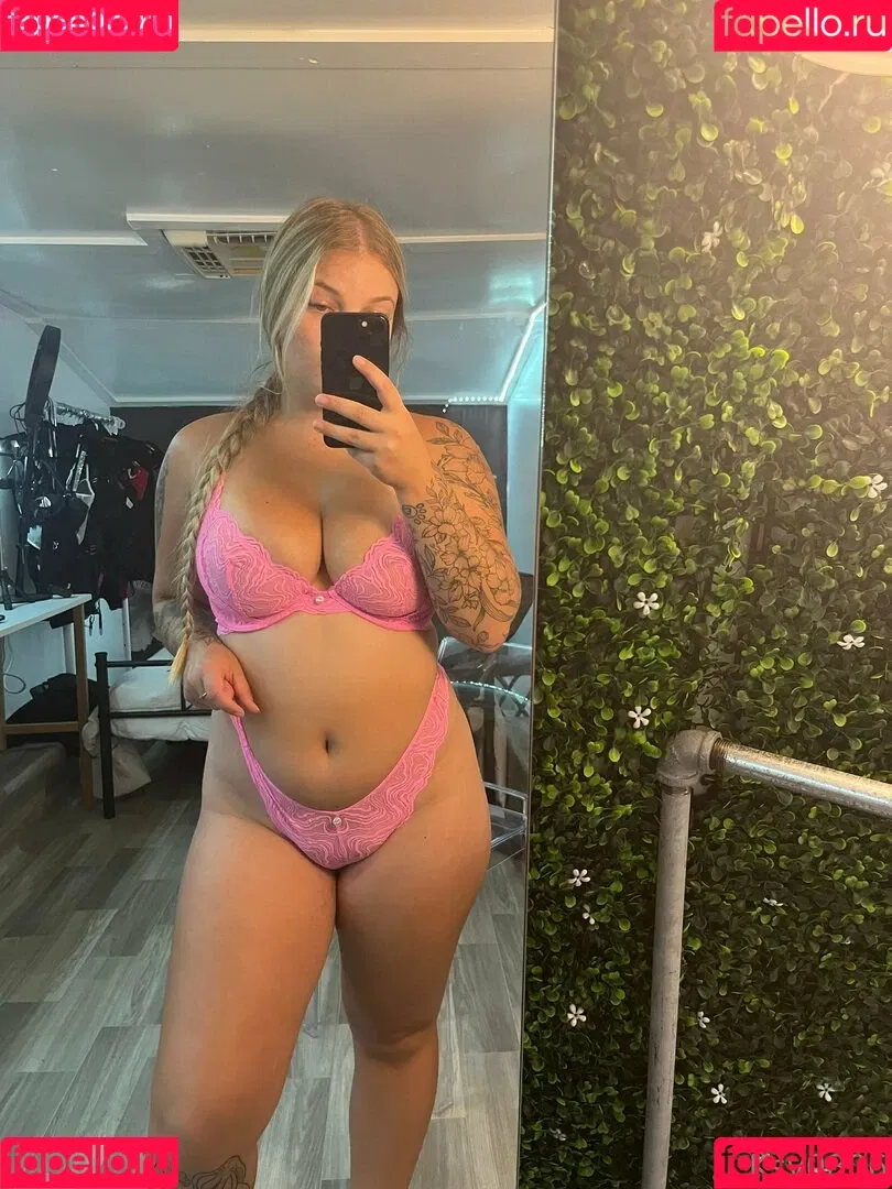 KSV0806 / kenzievallee Onlyfans Photo Gallery 