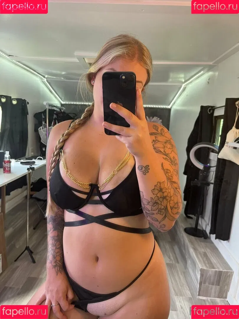 KSV0806 / kenzievallee Onlyfans Photo Gallery 