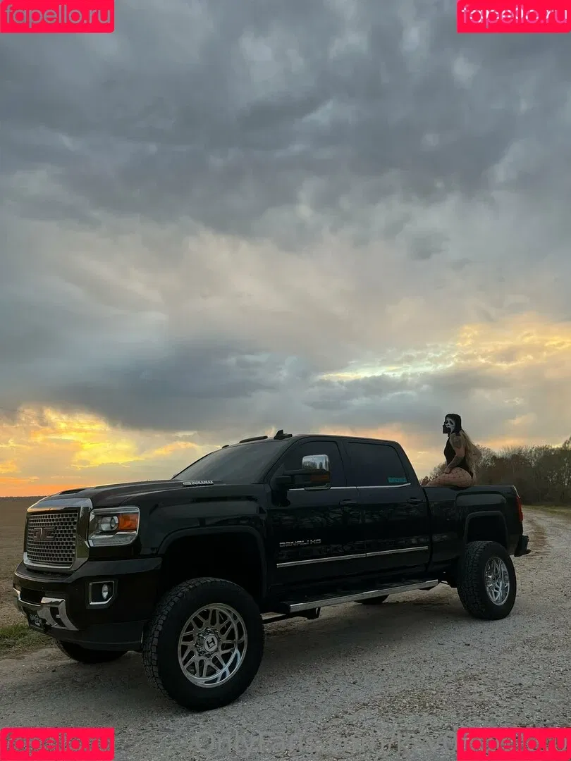 KSV0806 / kenzievallee Onlyfans Photo Gallery 